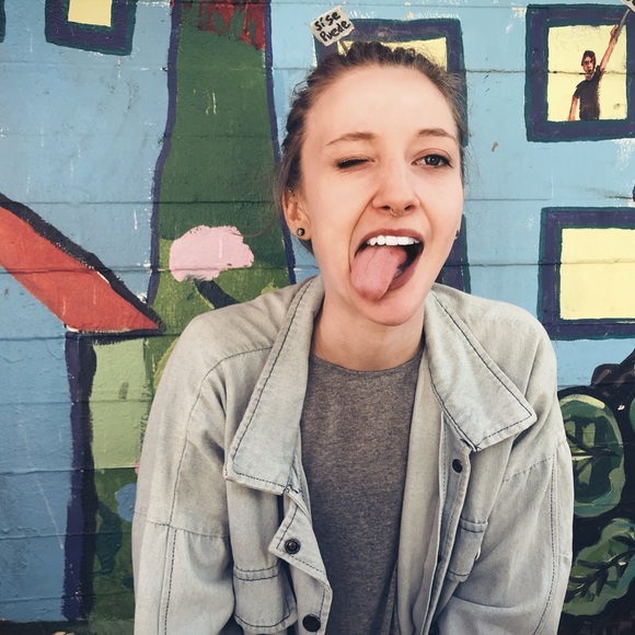 Meet your Posher, Kate - Picture 7 of 8